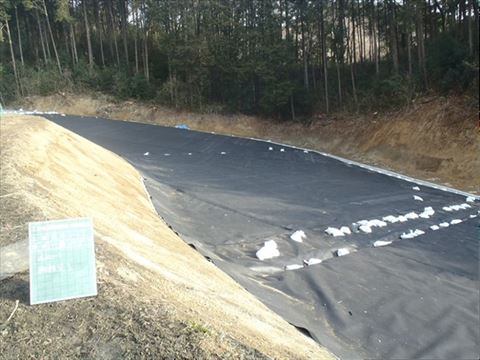 Construction of a dehydration cake disposal plant at a water purification plant