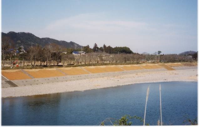 Mie Prefecture, river revetment slope protection work (1100)