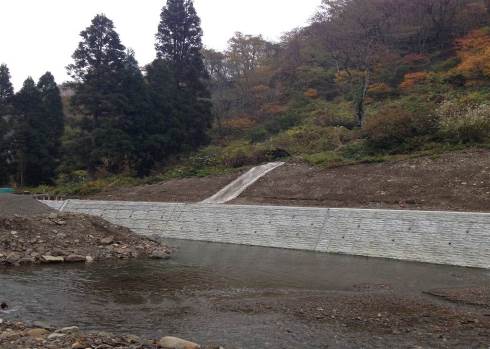 Fukui Prefecture road improvement three-surface channel lining work (1003)