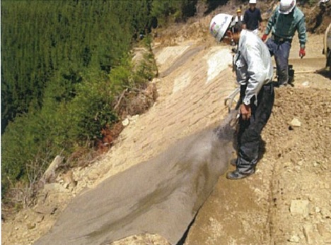 奈良県　林道水路侵食防止工事(1005)