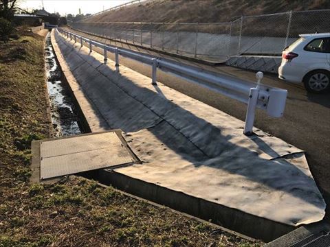 Kagoshima Pref. National Road Pipe Reconstruction Safety Weed Prevention Work (1023)