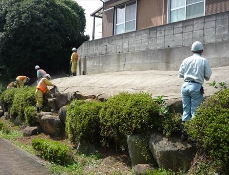 Nagasaki Prefecture Road Maintenance and Repair Weed Prevention Work (1028)