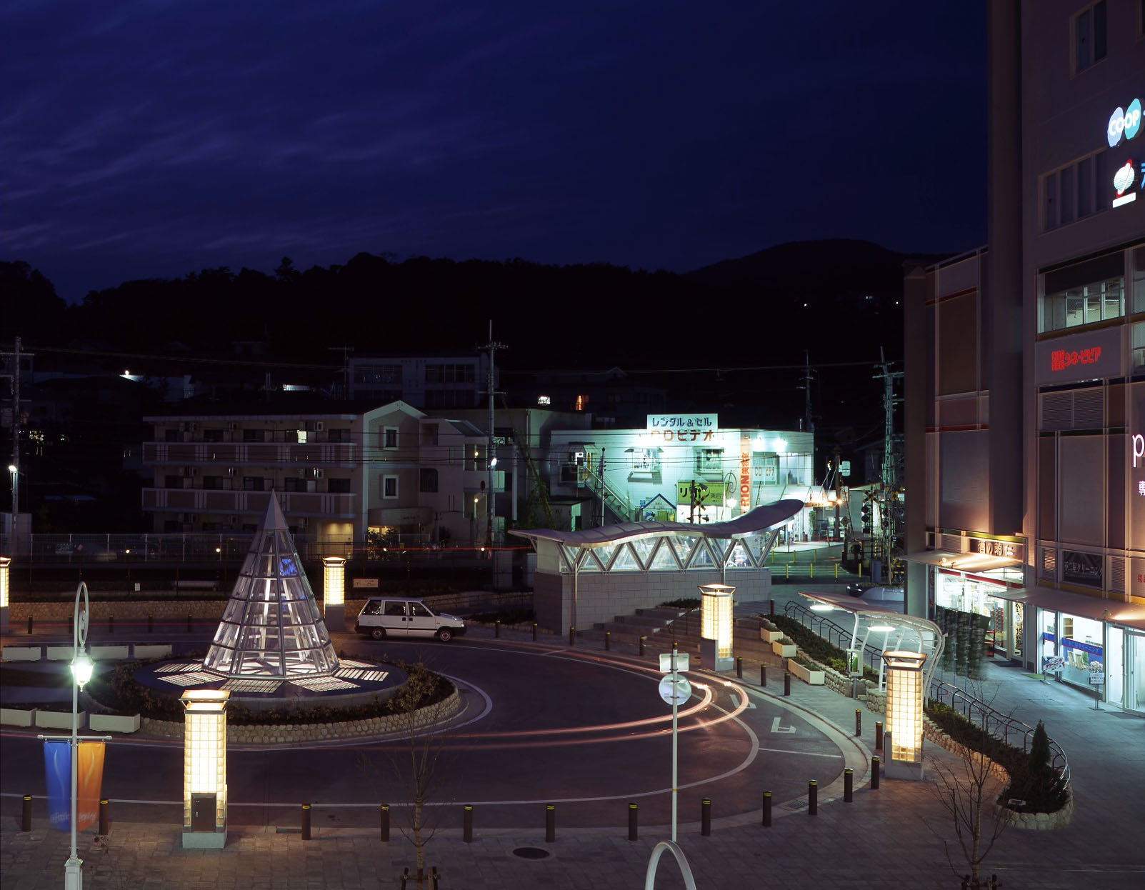 Redevelopment in front of Sobu Shrine Station