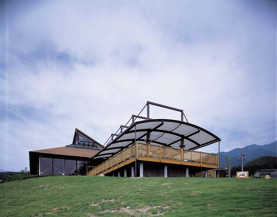 Sunshade tent: Rest area (Miharashi Farm)