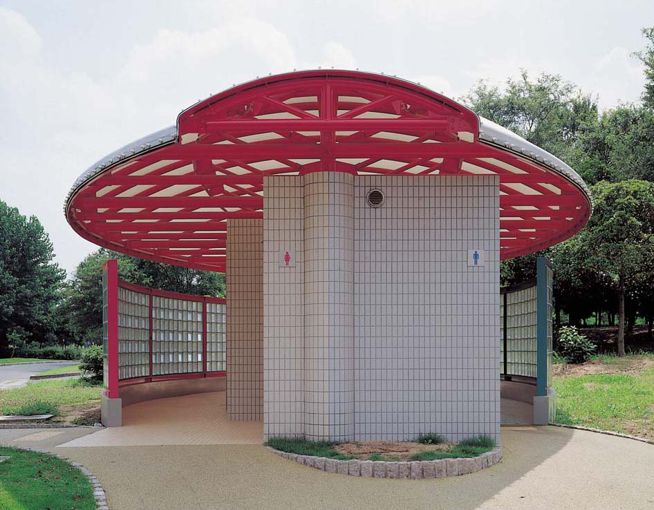 Toilets in Kyuhoji Ryokuchi Park Area C