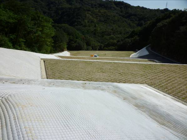 Mie Prefecture Waste Disposal Plant Stormwater Protection Slope Protection1(596)