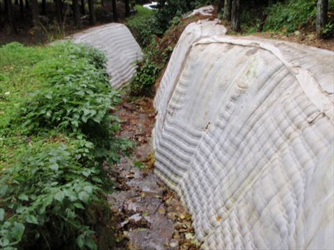 Fukui Prefecture: Waterway revetment slope protection work (687)