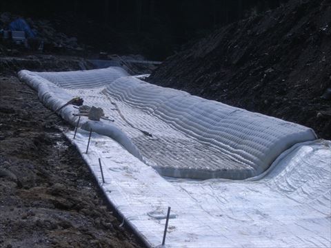 Tottori Dam construction three-surface channel construction (743)