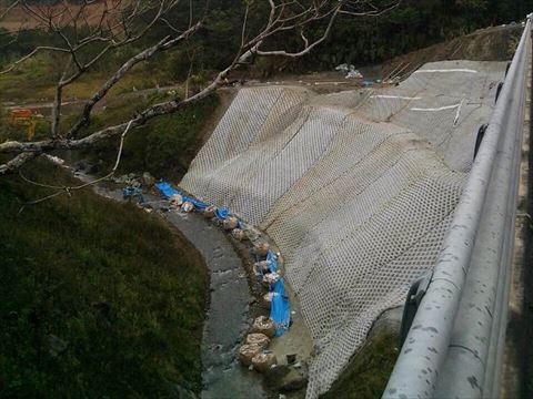 Kagoshima Prefecture Dam reservoir area slope protection work (777)